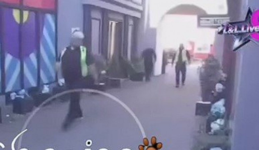 MININE UZNEMIRUJUĆE SCENE! Obezbeđenje opkolilo Šimanovce, Viktor je oborio na pod! (VIDEO)