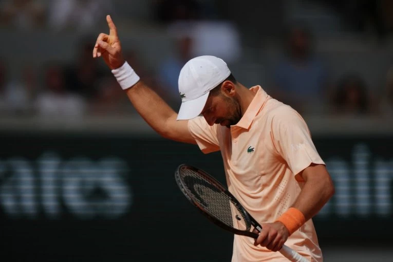 ĐOKOVIĆ SE OGLASIO O POJASU PRESVETE BOGORODICE! Novak duboko dirnut, ostavio snažnu poruku!