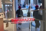 EVO KUDA SE ŠUNJA SLAVNI REPER! Najveća zvezda devedesetih UHVAĆENA PRVI PUT u Beogradu! (PAPARACO VIDEO)