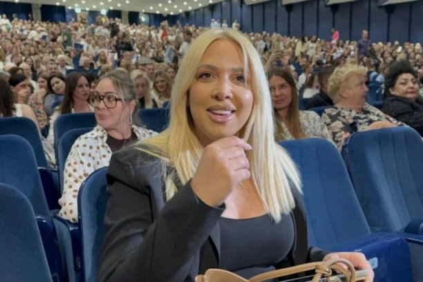 PRVO POJAVLJIVANJE MILICE TODOROVIĆ U JAVNOSTI NAKON SKANDALA SA OCEM DETETA! (VIDEO)