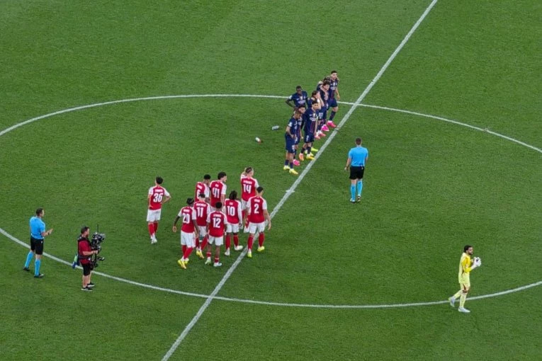 PENALI ZA PAMĆENJE! Pogledajte kako je PSŽ srušio Arsenal i kako je Gabrijel postao tragičar "tobdžija" (VIDEO)