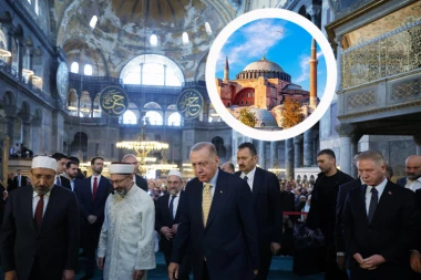 ERDOGAN PONOVO PRETI PRAVOSLAVCIMA: Kao što smo polomili lance na vratima Aja Sofije, tako ćemo ostvariti i nove pobede!