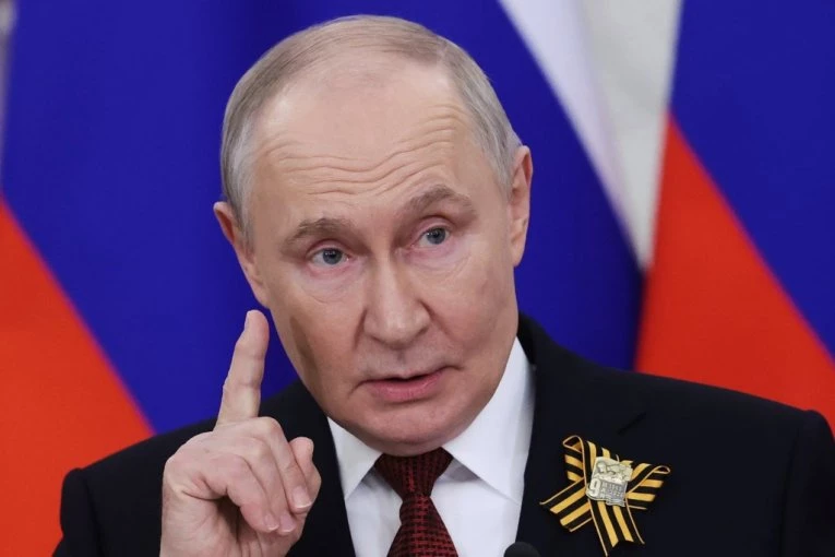 PUTIN PRED ČITAVIM SVETOM OTKRIO NEŠTO PARALIŠUĆE! Ovo će promeniti apsolutno SVE!
