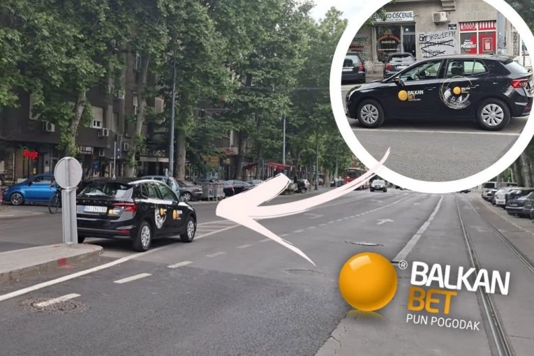 BAHATO I OPASNO USRED CENTRA BEOGRADA! Službeni auto Balkan Beta parkirali nasred puta, između dve trake u SUPROTNIM SMEROVIMA! (FOTO)