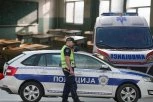 DEČAK (13) MOTOROM POKOSIO DEVOJČICU ISPRED ŠKOLE! Nesreća ispred „Branko Radičević“ - dete hitno prevezeno u bolnicu!
