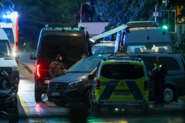 SRBIN DRŽI SVOJE TRI ĆERKE KAO TAOCE! Ovo su najnovije informacije o stanju devojčica - DRAMA U DORTMUNDU JOŠ TRAJE!