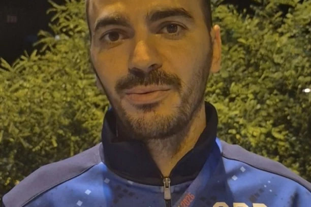 NIKOLA TOMIĆ ZA SPORTISSIMO: Osećamo energiju navijača i dobijama mnogo poruka posle svakog meča! (VIDEO)