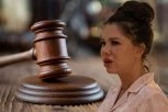 UHAPŠENA STANIJA DOBROJEVIĆ! Alarmirana POLICIJA u Americi zbog starlete, obezbeđenje je uhvatilo na delu tad, ona sve IZBRISALA IZ DOSIJEA!