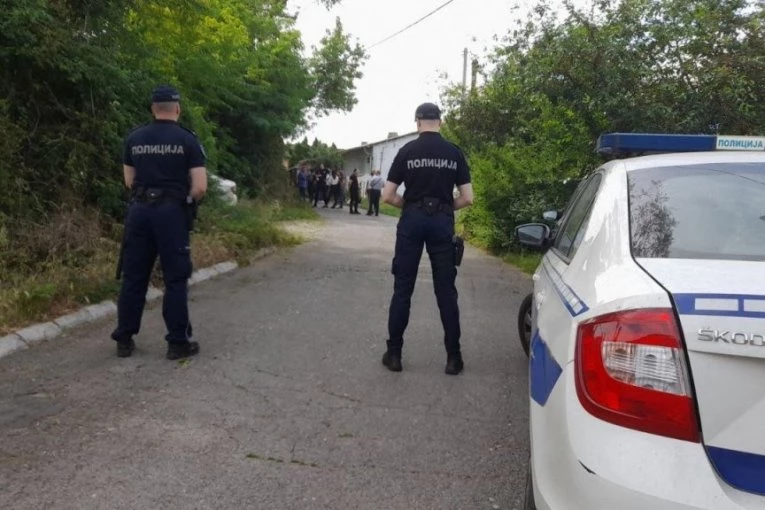 STARCA SEKIROM KASAPIO NA SPAVANJU! Čitajte u Srpskom telegrafu!