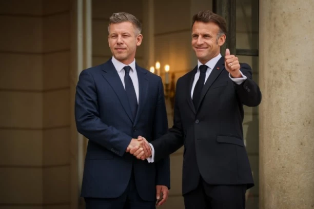 MAKRON NAKON RAZGOVORA SA MAĐAROM: Počela je nova era za Evropu – Budimpešta više nije ista! (FOTO)