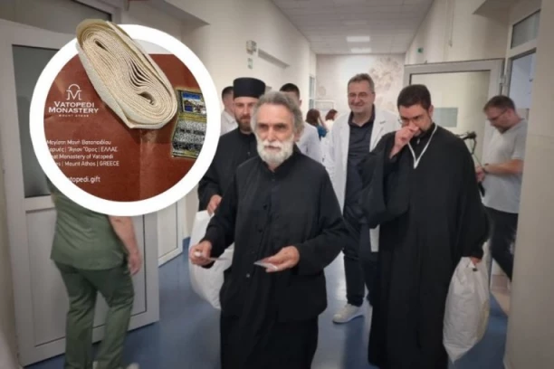 BLAGOSLOV PRESVETE BOGORODICE STIGAO I DO BOLNIČKIH SOBA: Osveštane trakice podeljene pacijentima koji vode najteže životne bitke