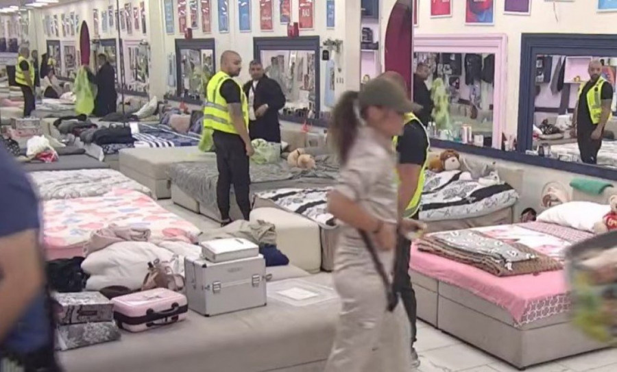VANREDNO STANJE U ELITI, MOMENTALNO PREKINUT PROGRAM! Stigla odluka produkcije - OVO se ne toleriše! (GALERIJA)