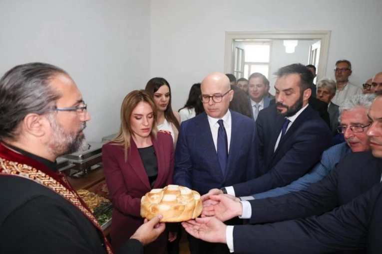 SRPSKA STRANKA ZAVETNICI OBELEŽILA SVOJU KRSNU SLAVU SVETOG JOVANA VLADIMIRA! (FOTO)