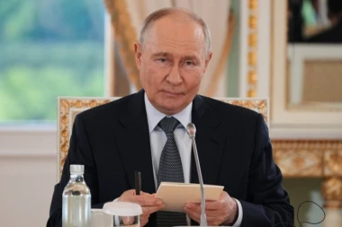 "APSURDNO I NAMERNA MANIPULACIJA!" Putin poslao JASNU PORUKU Zapadu, imao je samo OVO da im PORUČI! (VIDEO)