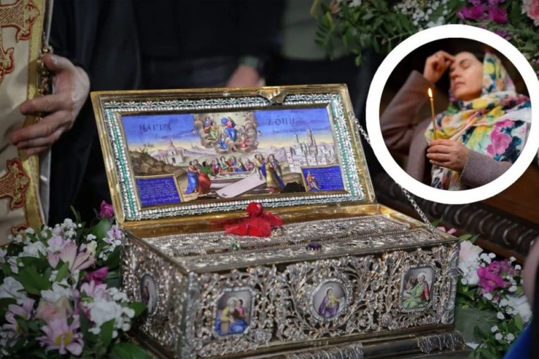 Molitva Presvetoj Bogorodici pred Njenim časnim Pojasom