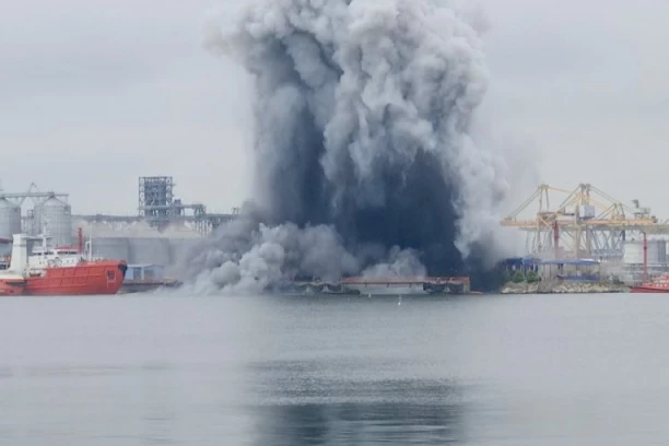 UZBUNA NA BALKANUI! Velika EKSPLOZIJA kod naftnog terminala, OPKOLJENO PODRUČJE! (FOTO, VIDEO)