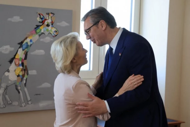 HRVATI SE HVATAJU ZA GLAVU! Morali su da priznaju istinu o Vučiću (VIDEO)