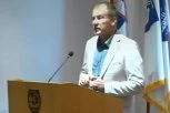 UŽAS U TRSTENIKU! Odbornik Narodnog pokreta Srbija Miroslava Aleksića Bojan Petrović fizički nasrnuo na načelnicu opštinske uprave!