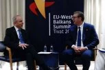 VUČIĆ U TIVTU RAZGOVARAO SA PREMIJEROM IRSKE! U fokusu razgovora proširenje EU! (FOTO)