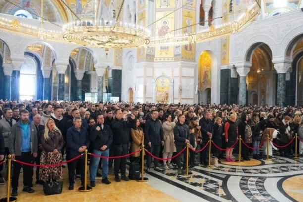 DANAS SU PETROVSKE POKLADE: Poslednji dan pred veliki letnji post i vreme kada praštanje postaje najvažnija priprema