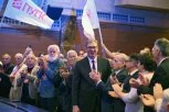 OBRAĆA SE VUČIĆ NA SKUPŠTINI PUPS-a! Predsednik Srbije: Suočili smo se sa neverovatnim pritiscima i spolja i iznutra!