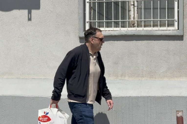 Kasper stigao u "Lazu"