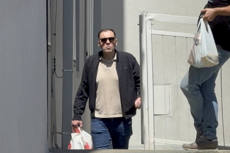 Kasper stigao u "Lazu"