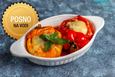 BARENE PAPRIKE PUNJENE KROMPIROM OSVAJAJU JEDNOSTAVNOŠĆU I UKUSOM: Recept iz Manastira Ostrog koji mnogi prepisuju