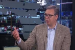 "JEZIVO UNIŽAVANJE LJUDSKOG DOSTOJANSTVA!" Vučić o napadu na novinara na tribini Proglasa u Frankfurtu - OVO NE SME DA SE DOGAĐA!