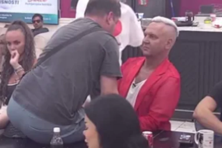 IVAN MARINKOVIĆ NASRNUO NA VODITELJA: Uživo u programu IZBIO BRUTALAN skandal, Milan Milošević momentalno napustio emisiju!