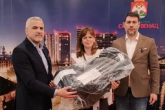 BEZBEDNOST DECE U SAOBRAĆAJU PRIORITET OPŠTINE SAVSKI VENAC: Podeljena besplatna auto-sedišta za decu sa Savskog venca