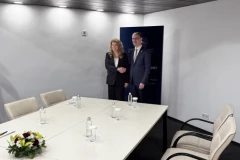 VAŽAN SASTANAK NA MARGINAMA SAMITA U SOFIJI! Macut s predsednicom Bugarske o unapređenju saradnje u više oblasti! (FOTO, VIDEO)