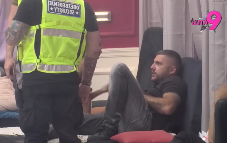 OBEZBEĐENJE JEDVA IZVUKLO MAJU MARINKOVIĆ IZ KANDŽI PODIVLJALOG ASMINA! Zaustavljen program, voditelj sve stopirao zbog haosa!