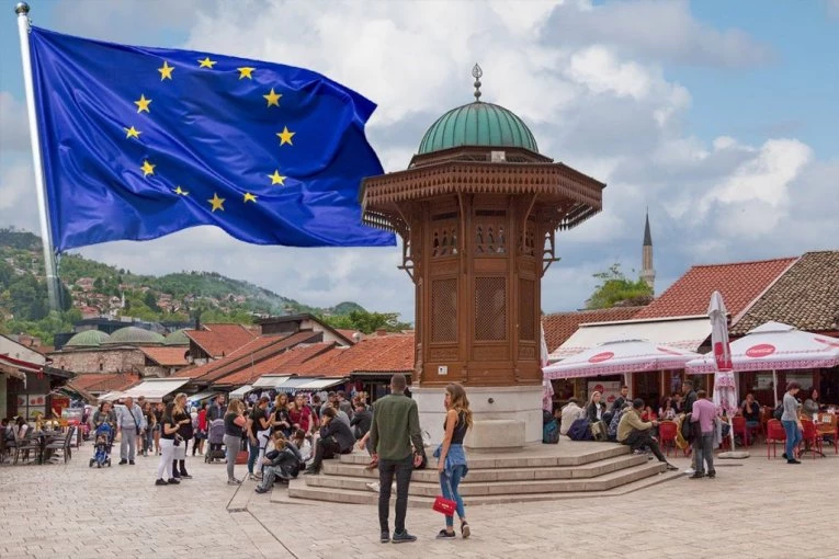 KOMŠIJE ZNAJU ŠTA ŽELE: Iznenađenje na Balkanu! Evo koliko građana BiH bi na referendumu glasalo za ULAZAK U EU!