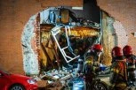 SVE JE BUKNULO U TRENUTKU! Dramatični snimci eksplozije u fabrici - na desetine povređenih, IMA I NESTALIH! (VIDEO)