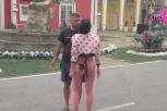 SAČEKAO REKLAME! ASMIN UNAKAZIO MAJU MARINKOVIĆ: Kamera zabeležila JEZIVE scene! (VIDEO)
