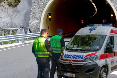 POGINUO MOTOCIKLISTA IZ SRBIJE U CRNOJ GORI! Stravična nesreća u tunelu Ivica!