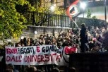 POTPUNI HAOS U NAJAVI: U subotu u centru prestonice U ISTO VREME MITINZI DESNICE I ANTIFAŠISTA! (FOTO)