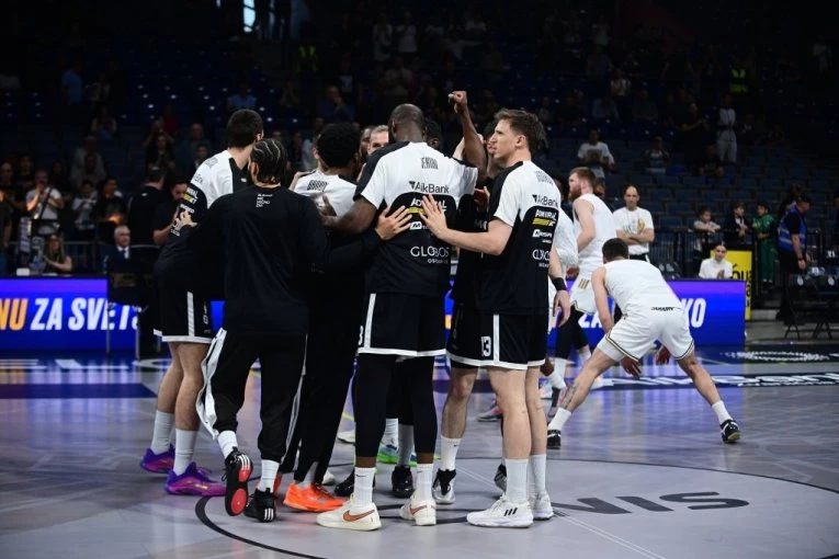 ODLAZAK POSLE DVA TROFEJA: Partizan se rastao sa važnim igračem (FOTO)