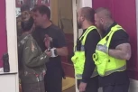 HITAN PREKID PROGRAMA, OBEZBEĐENJE RAZDVAJANO ANELI: Ivan NASRNUO na Ahmićevu, otkrio da poseduje KOMPROMIJUTUĆI SNIMAK! (FOTO)