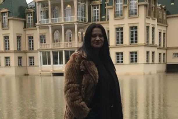 JANA TODOROVIĆ ODRASLA U TROŠNOJ KUĆI, A DANAS IZGLEDA KAO DVORAC: Svi detalji renoviranja isplivali u javnost!
