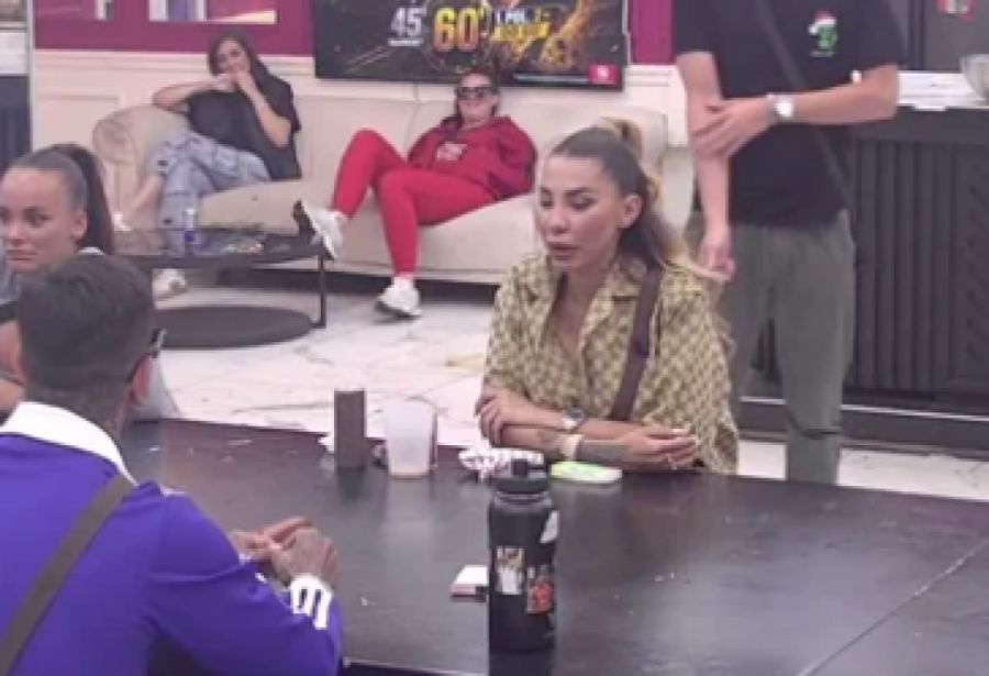 ANELI AHMIĆ SE NAGLO SLOŠILO UŽIVO U PROGRAMU: Grcala u suzama, jecajima sve naježila, Nerio je DOTUKAO!