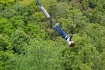 (UZNEMIRUJUĆI SNIMAK): Studentkinja Marija skočila u smrt! Uplatila na izletu BANDŽI SKOK, a vodiči ZABORAVILI da joj vežu konopac (VIDEO)