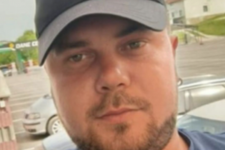 VIĐATE LI OVOG ČOVEKA? Policija uputila hitan apel, traga se za njim ZBOG UBISTVA!