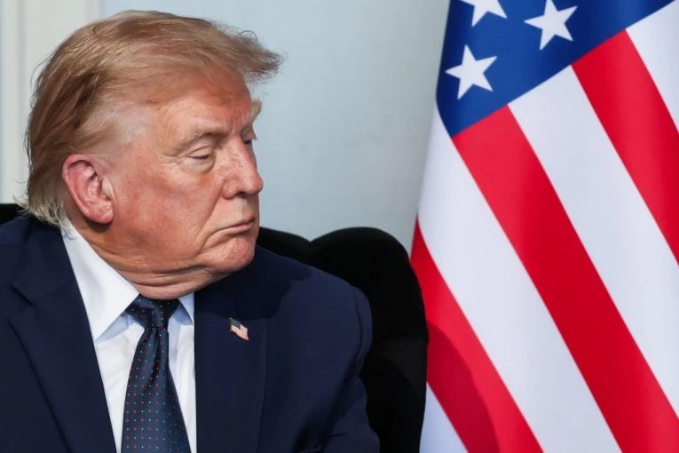 TRAMP BRUTALNO IZVREĐAO OBAMU NA SAMITU G7! Svetski mediji objavili reči koje je izgovorio: "Iranci su mu se smejali"