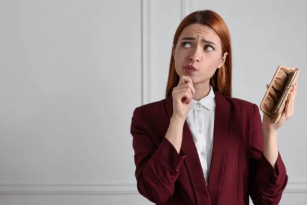 Vole luksuz i život na visokoj nozi, ali novac im stalno izmiče: Ovi horoskopski znaci često su na ivici BANKROTA