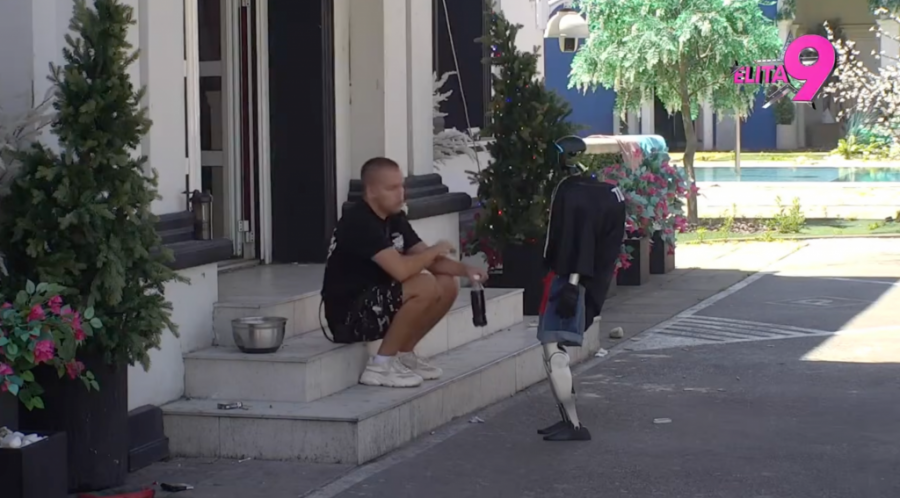 ODRŽAN HITAN RAZGOVOR SA DAČOM: Zbog Kačavendinog raskrinkavanja cela kuća skočila na Virijevića! (VIDEO)