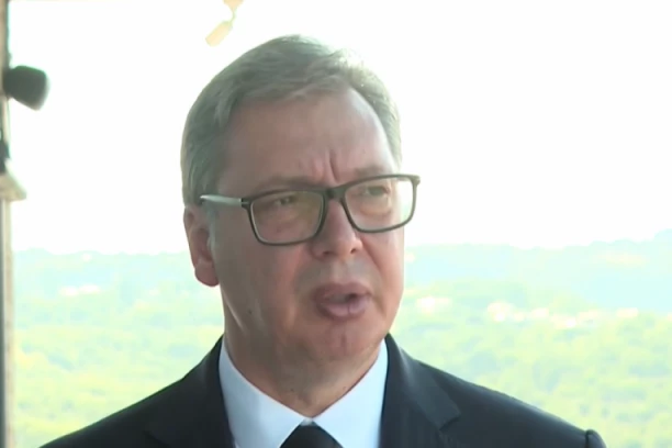 VUČIĆ GOVORI ZA INFORMER: Ljudi hoće da se menja sistem i da imamo snage da idemo napred