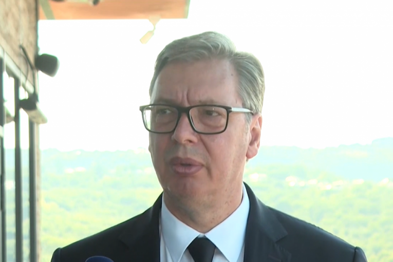 JOŠ 15 DANA ZA NIS! Vučić iz Gruzije: Imam dojavu iz Vašingtona