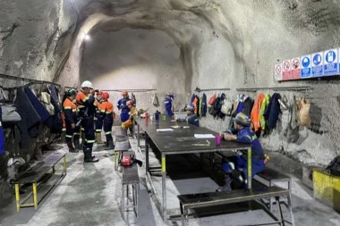 "SNIMAK EKSPLOZIJE NIJE NASTAO U RUDNIKU ČUKARU PEKI U BORU"! Brza reakcija kompanije Srbija Ziđin Majning posle napisa u medijima